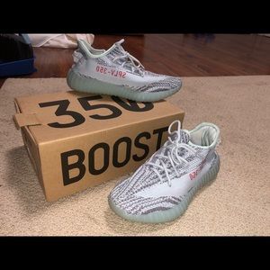 Yeezy boost 350 v2